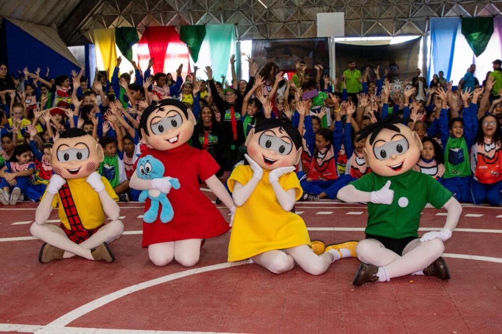 Turma da Mônica no projeto Vôlei Mania