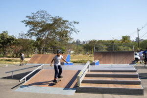 pista de skate no Parque Ecológico