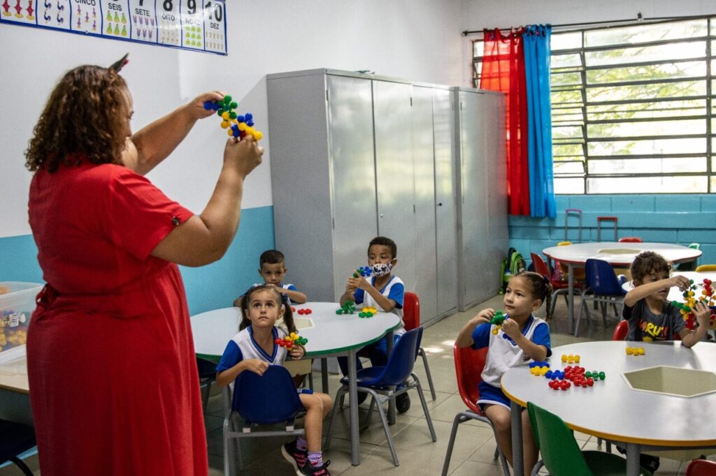 Professor em sala de aula