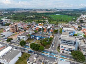 vista aérea x Paço Municipal de Itaquaquecetuba