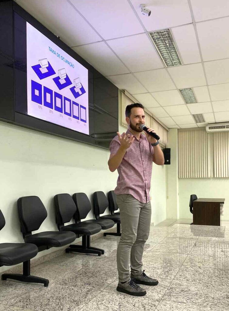 Audiência pública em Itaquá reforça diálogo sobre uso, ocupação e parcelamento do solo