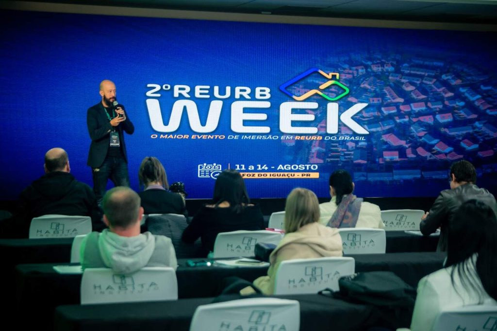 Itaquá participa do 2º REURB Week em Foz do Iguaçu