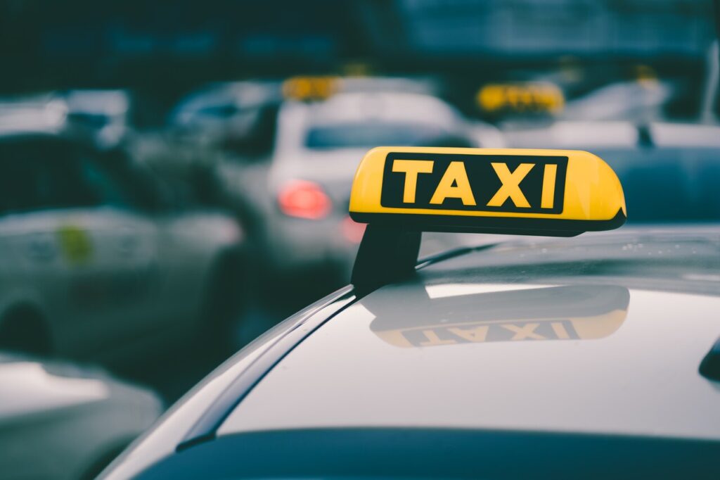 Ipem-SP realiza verificação de taxímetros em Itaquaquecetuba