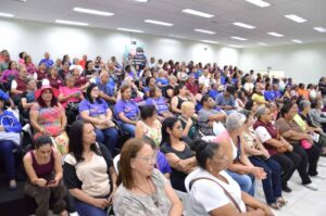 Câmara aprova moção de aplausos ao Dia Nacional dos Idosos