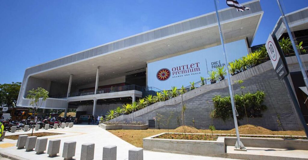 Outlet Premium