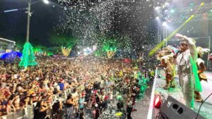Tirullipa na Vila Encantada de Natal em Itaquá