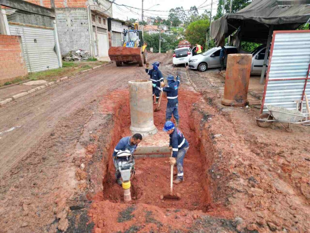 drenagem de ruas Jardim Lucinda