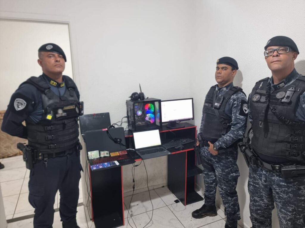 GCM em apartamento usado para golpes